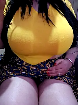 veronica-vee (F milf) - محتاجة هدا الهدف فضلا وليس امرا