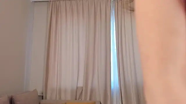 betteselbe - BetteSelbe's free webcam - UK Sex Cams