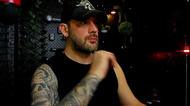 lexhardy - LexHardy's free webcam - UK Sex Cams