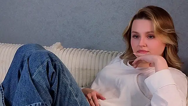 lorrimonz - LorriMonz's free webcam - UK Sex Cams