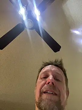 Realybigdill's live cam