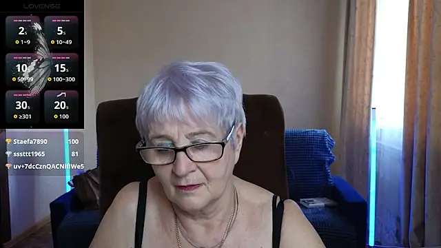 sandra_snowflake - Sandra_Snowflake's free webcam - UK Sex Cams