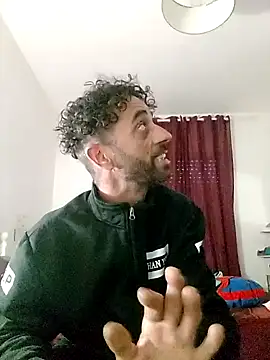 mekanicmurcia - MeKaniCmurcia's free webcam - UK Sex Cams