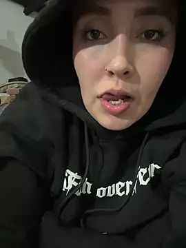 ana2517 - Ana2517's free webcam