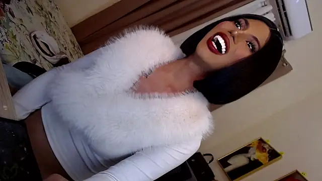 Thelordofcumsmegan live sex cam