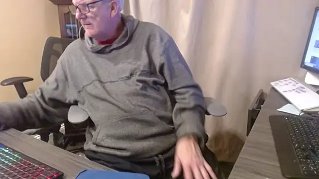 olderandwiser2 (M grandpa) - #american #bisexuals #bottom #cam2cam #cheapest-privates #grandpas #handjob #muscular #recordable-privates #recordable-publics #small-audience #white