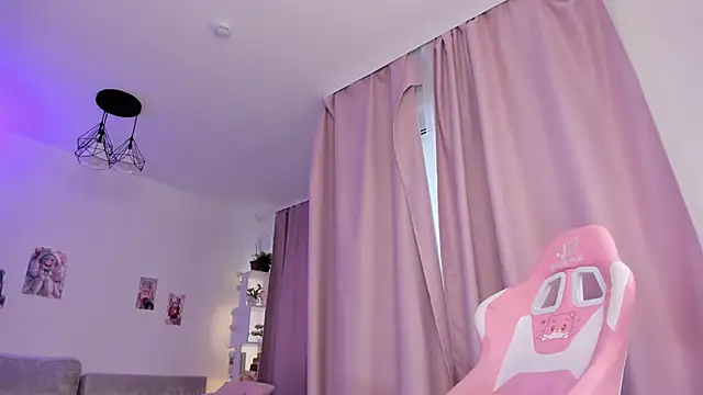 tiffany_paw - Tiffany_Paw's free webcam - UK Sex Cams