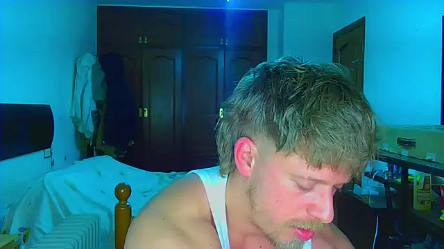 impregnator3000 - Impregnator3000's free webcam - UK Sex Cams