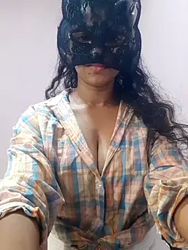 chathuni (F milf) - boobs oil