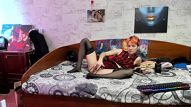 kagamitayga - KagamiTayga's free webcam - UK Sex Cams