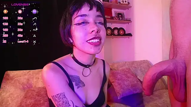 dark__nymph live sex cam