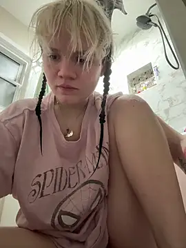 Cutiepiespanks live sex cam