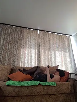 Webcam Model (LaliaMia)  is live.Free join now!