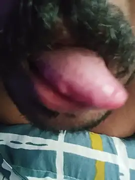 MidnightFlirtX webcam