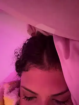 luludoll_'s live cam