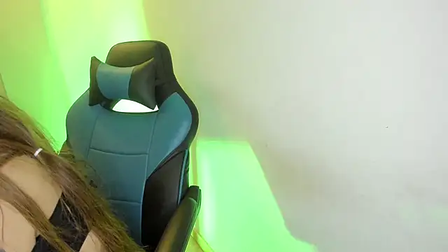 Scarbadgirl_ live sex cam