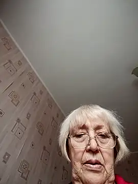 Webcam Model (Anatolia5961)  is live.Free join now!