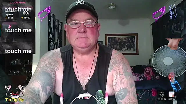 KINKYBLUEYES69 webcam