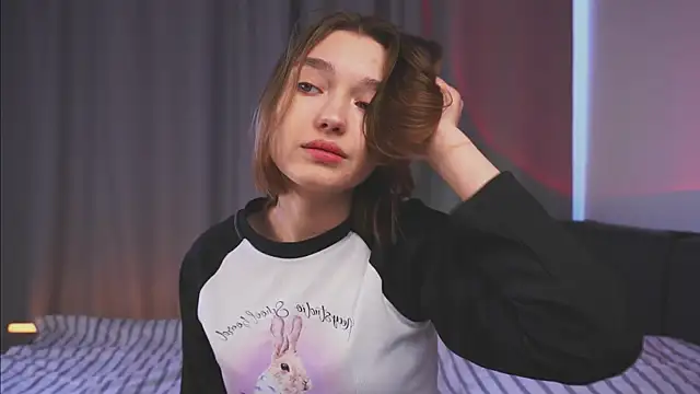 leyla_crsh - Leyla_crsh's free webcam - UK Sex Cams