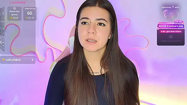 stepha_babe (F young) - show ass + spanks