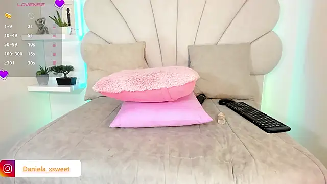 Danielaangelina webcam