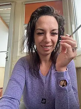 Almmaxxxx's Stripchat show and profile