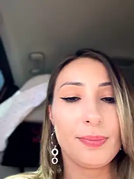 Wonder_Kari live sex cam