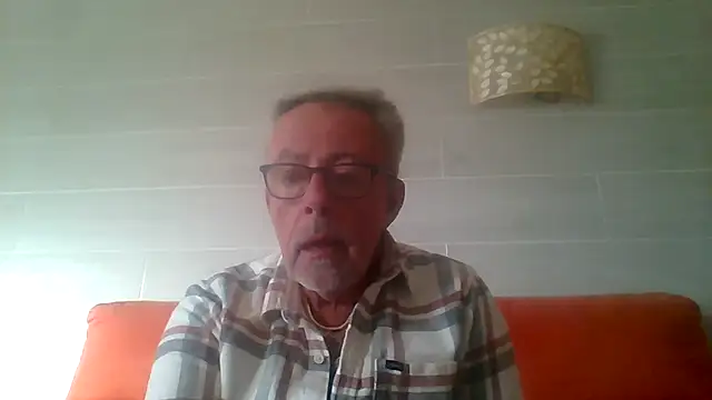 tuggy59 - Tuggy59's free webcam - UK Sex Cams