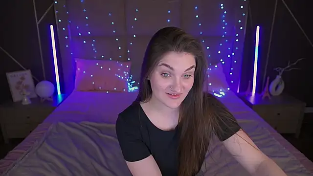 emmycharmm - EmmyCharmm's free webcam - UK Sex Cams