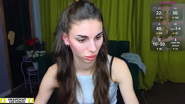 emmygreans - EmmyGreans's free webcam - UK Sex Cams