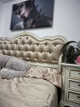 hotxmom_ (F young) - Doggy