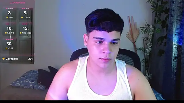 eithan_jonnes - Eithan_jonnes's free webcam - UK Sex Cams