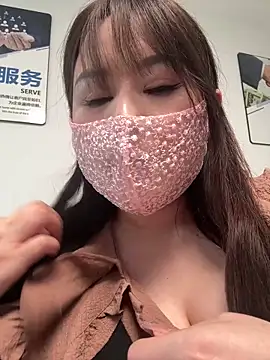 美女fnai-136在线直播