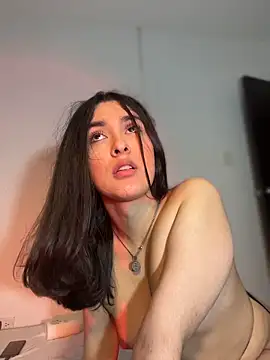 Live webcam of MiahWindsor