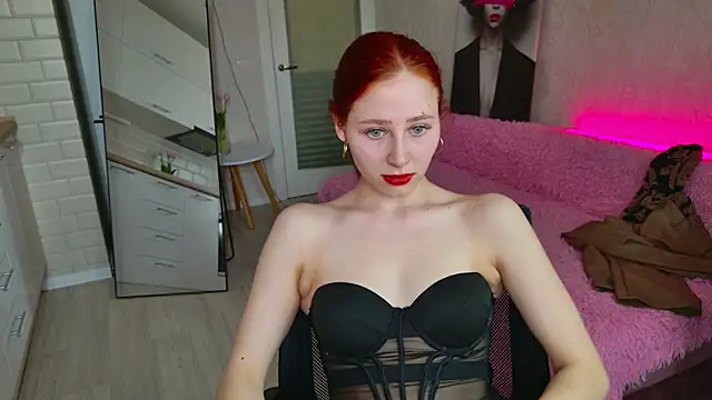 weisser_moon (F teen) - I'll sit naked all day)