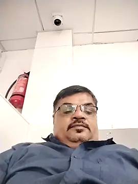 Desi_Lodo_Gujju_Boy live sex cam