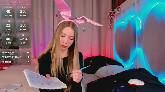 lada2k4 - Lada2k4's free webcam