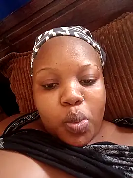 queennapal - Queennapal's free webcam