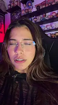 crystal_bunny7 webcam