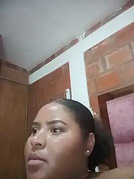 Valentina_belmont webcam