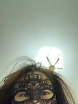 美女zhizhibaobei在线直播