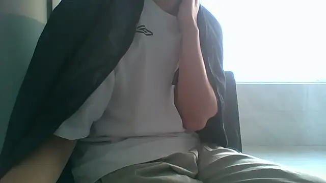 nole_china7 (Ask my age) - talk / fun / cum