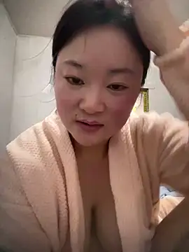 美女srr7788在线直播