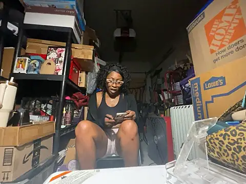 wynterheat (F milf) - ✨2 token tips 💃🏾public SHOW & SHINE ✨