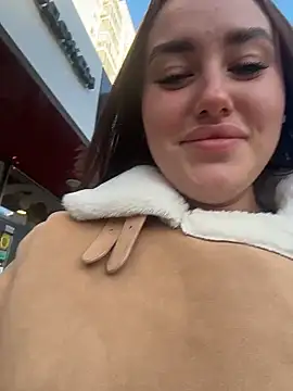 kirasunshine (F young) - lick nipples