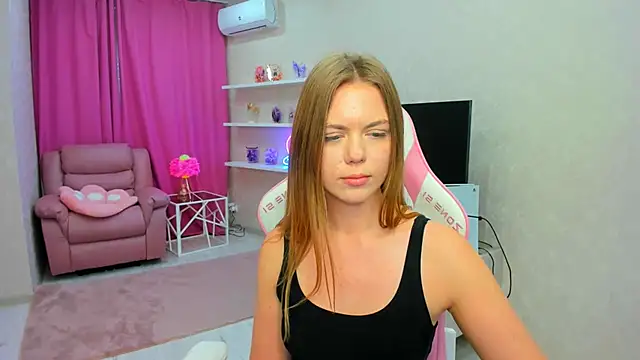 strawberrye - Strawberrye's free webcam - UK Sex Cams