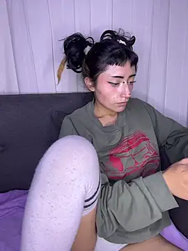 baby_akuma live sex cam