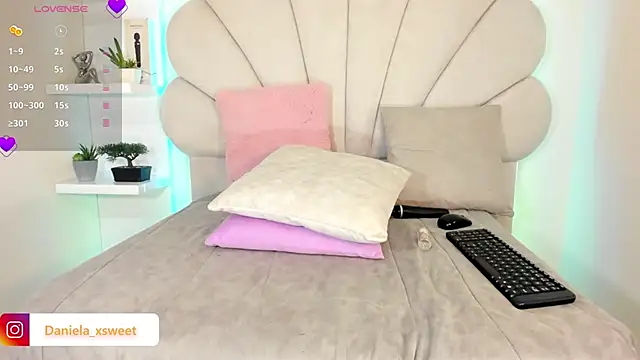 Danielaangelina live sex cam