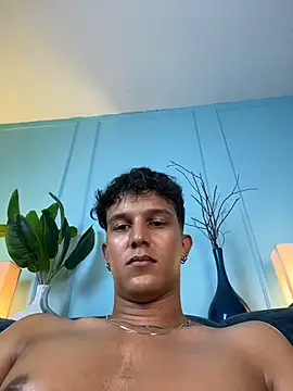 leo_savage_ (M young) - SHOW MY BALLS ✨