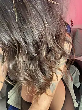 Samantha_Bernardo webcam